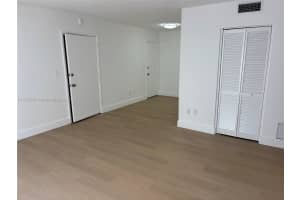 10790 N Kendall Dr APT C24, Miami, FL 33176, - MLS#A11855550