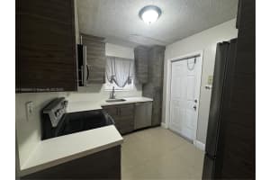 811 Nw 6th Ave 1 Pompano Beach, FL 33060 - MLS#A11855554
