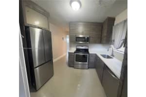811 Nw 6th Ave 1 Pompano Beach, FL 33060 - MLS#A11855554