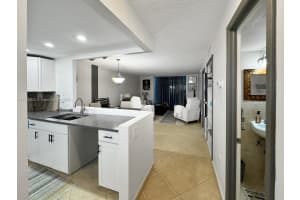 3750 Ne 170th St 302 North Miami Beach, FL 33160 - MLS#A11855625