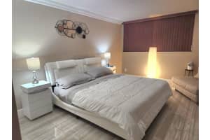 16251 Golf Club Rd 110 Weston, FL 33326 - MLS#A11855632