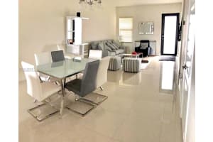 7855 Nw 104th Ave 5 Doral, FL 33178 - MLS#A11855644
