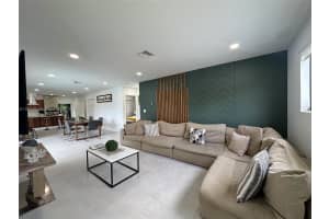 9426 Caribbean Blvd Cutler Bay, FL 33189 - MLS#A11855661