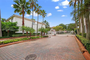 1241 Johnson Ct Hollywood, FL 33019 - MLS#A11855675
