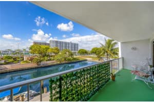 1650 Ne 115th St 310, Miami