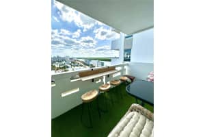 3111 N Ocean Dr 1011, Hollywood, FL 33019 Sold 10/20/25