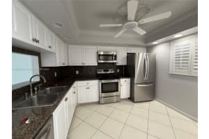 250 John F Kennedy Drive Ph 7, Lake Worth, FL 33462 - MLS#A11855707