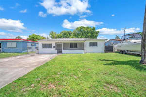 3241 Sw 66th Ave, Miramar