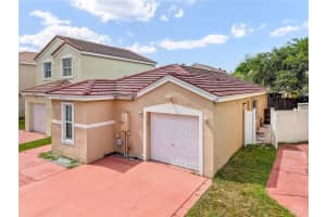 6311 Navajo Ter, Margate