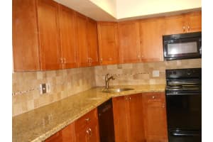 3955 Village Dr A, Delray Beach, FL 33445 - MLS#A11855762