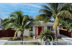 3715 Sw 29th St, Miami