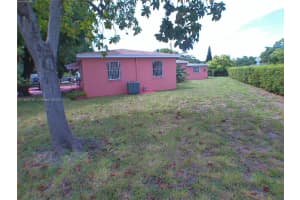 9201 Broad Manor Rd, Miami