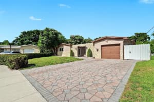 110 Nw 78th Ave, Pembroke Pines
