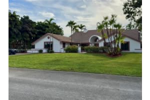 2171 Sw 117th Ter Davie, FL 33325 - MLS#A11855806