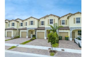 2813 SE 25th Ave 2813, Homestead, FL 33035 - MLS#A11855829
