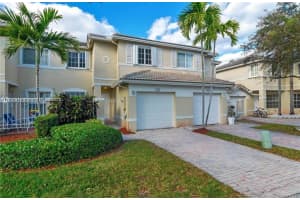 2281 Nw 171st Ter 2281 Pembroke Pines, FL 33028 - MLS#A11855843