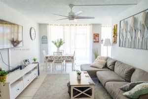 3500 Blue Lake Dr 102, Pompano Beach