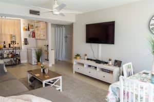 3500 Blue Lake Dr 102 Pompano Beach, FL 33064 - MLS#A11855857