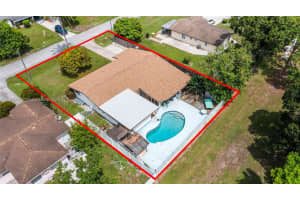 2404 Kelly Ct Fort Pierce, FL 34982 - MLS#A11855871