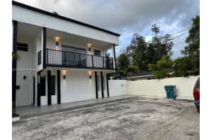 3301 Nw 13th Ter 3301, Miami