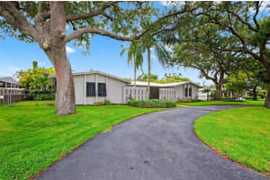 8820 Sw 150th St, Palmetto Bay