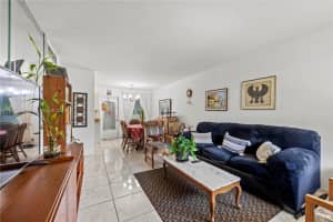 2320 Jackson St 6, Hollywood