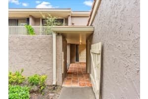 203 Bonnie Brae Way 34 Hollywood, FL 33021 - MLS#A11855957