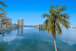 18151 Ne 31st Ct 317, Aventura