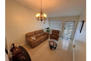 11425 NW 87th Pl, Hialeah Gardens, FL 33018 - MLS#A11855976