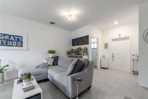 561 Nw 204th St Miami Gardens, FL 33169 - MLS#A11855992