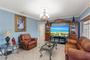 541 E 58th St Hialeah, FL 33013 - MLS#A11855997