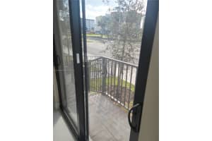 8167 Nw 41st St E-109 Doral, FL 33166 - MLS#A11856009