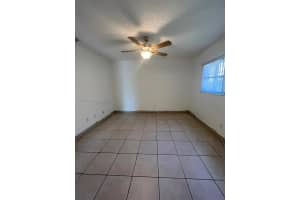 1670 Harding St B Hollywood, FL 33020 - MLS#A11856014