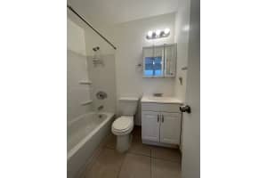 1670 Harding St B Hollywood, FL 33020 - MLS#A11856014