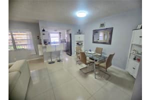 5300 Washington St U403 Hollywood, FL 33021 - MLS#A11856037