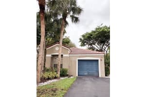 1145 Nw 111th Ave, Plantation