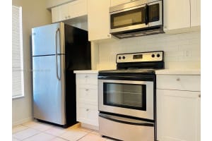 48 Whitehead Cir 48 Weston, FL 33326 - MLS#A11856062