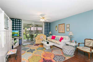 1001 Ne 14th Ave 107 Hallandale Beach, FL 33009 - MLS#A11856086