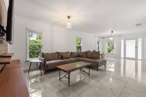 1081 Ne 132nd St North Miami, FL 33161 - MLS#A11856113