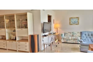 501 Three Islands Blvd 112, Hallandale Beach, FL 33009 - MLS#A11856152