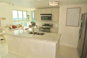 1861 Nw S River Dr 2505, Miami
