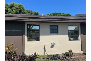 13944 SW 52nd Ln, Miami, FL 33175 - MLS#A11856164