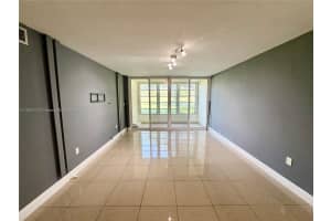 9495 Evergreen Pl 101 Davie, FL 33324 - MLS#A11856174