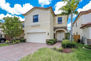 8868 Nw 101st Pl Doral, FL 33178 - MLS#A11856177