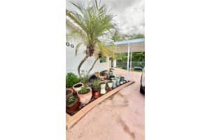 2500 NE 209th Ter, Miami, FL 33180 - MLS#A11856217