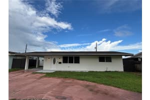 1201 NW 79th Way, Pembroke Pines, FL 33024 - MLS#A11856219