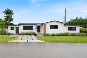 1201 N 16th Ave, Hollywood, FL 33020 - MLS#A11856223