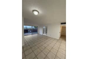 MLS# A11856243, Doral, Florida 33166
