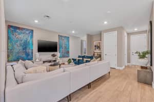 4434 Ficus St, Hollywood, FL 33021 - MLS#A11856287