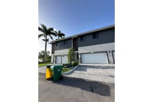 4627 SW 32nd Ave 2C, Dania Beach, FL 33312 - MLS#A11856333